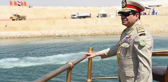 طفل السرطان يحقق امنيته بلقاء السيسي في احتفال قناة السويس صورة رقم 8 طفل السرطان يحقق امنيته بلقاء السيسي في احتفال قناة السويس صورة رقم 8