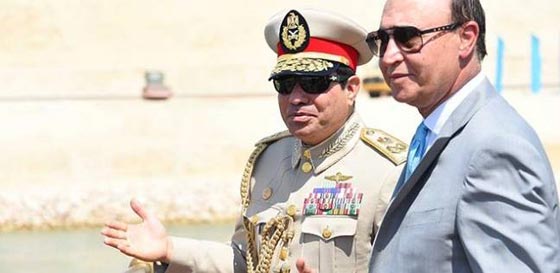 طفل السرطان يحقق امنيته بلقاء السيسي في احتفال قناة السويس صورة رقم 10 طفل السرطان يحقق امنيته بلقاء السيسي في احتفال قناة السويس صورة رقم 10