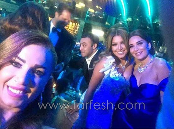 صور وفيديو  امل بوشوشة في حفل زفافها الذي اتسم بالطابع الجزائري صورة رقم 15