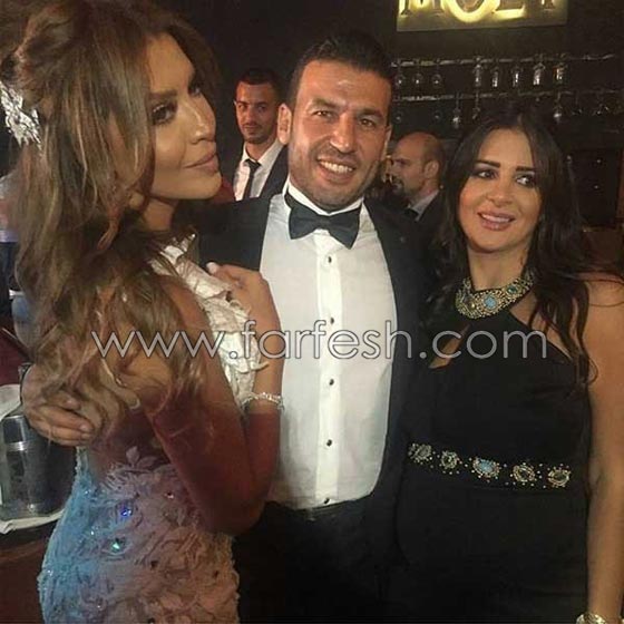 صور وفيديو  امل بوشوشة في حفل زفافها الذي اتسم بالطابع الجزائري صورة رقم 16