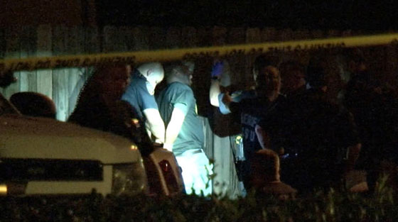 جريمة مروعة.. امركي يقتل 6 اطفال وبالغين في منزل بتكساس صورة رقم 4 جريمة مروعة.. امركي يقتل 6 اطفال وبالغين في منزل بتكساس صورة رقم 4