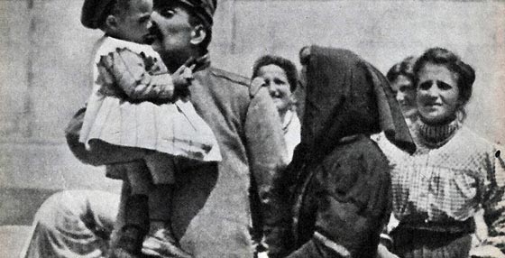 معجزة صغيرة.. في سن 71 تفاجأت بوالدتها التسعينية على قيد الحياة صورة رقم 1