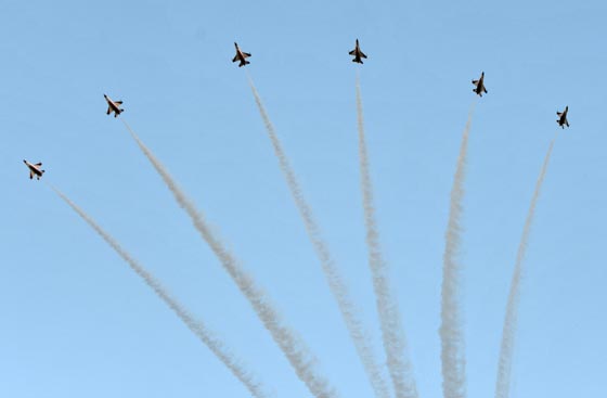 بالصور.. سنغافورة العظمى تحتفل بعيد استقلالها الـ 50 عن ماليزيا صورة رقم 7