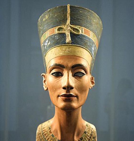 هل يكشف باب خفي في مقبرة توت عنخ امون عن سر تاريخي هام؟ صورة رقم 17