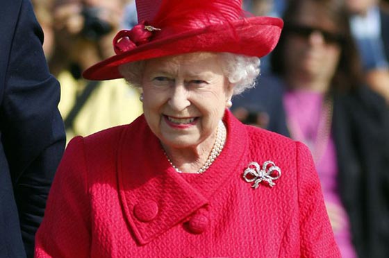 بريطانيا تكشف عن مخطط سري داعشي لاغتيال ملكتها صورة رقم 6