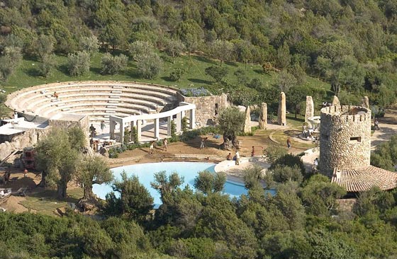 الامير محمد بن نايف قد يشتري قصر برلسكوني بـ 550 مليون دولار صورة رقم 6 الامير محمد بن نايف قد يشتري قصر برلسكوني بـ 550 مليون دولار صورة رقم 6