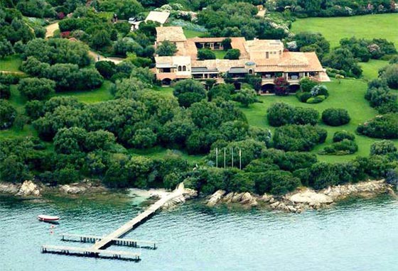 الامير محمد بن نايف قد يشتري قصر برلسكوني بـ 550 مليون دولار صورة رقم 4 الامير محمد بن نايف قد يشتري قصر برلسكوني بـ 550 مليون دولار صورة رقم 4