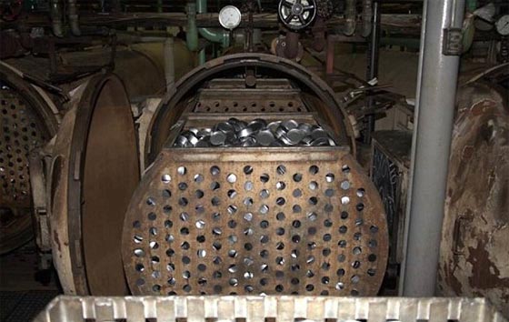 تغريم شركة أغذية بـ6 ملايين دولار بعد طبخ عامل في فرن التونا صورة رقم 5 تغريم شركة أغذية بـ6 ملايين دولار بعد طبخ عامل في فرن التونا صورة رقم 5