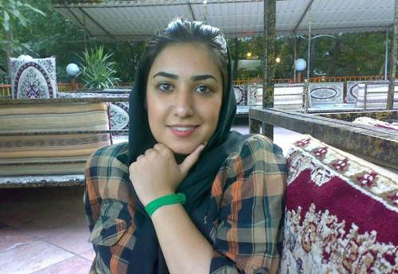 سجينة ايرانية ترسم اعضاء البرلمان كالحيوانات وتحصد جائزة دولية صورة رقم 1