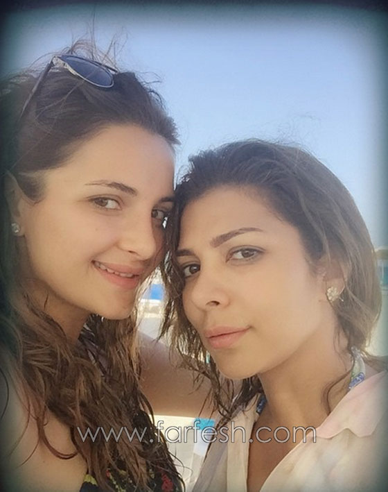صور اصالة مع ابنتها شام على البحر بدون ماكياج صورة رقم 2