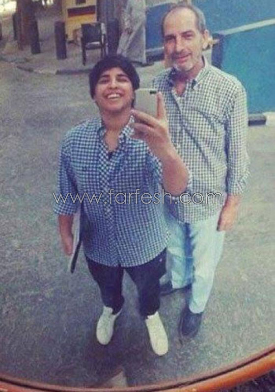 الجمهور يسخر من صور ابنة هشام سليم والفنان يردّ بعصبية: نعم هي ابنتي والحمد لله على كل شيء!    صورة رقم 4