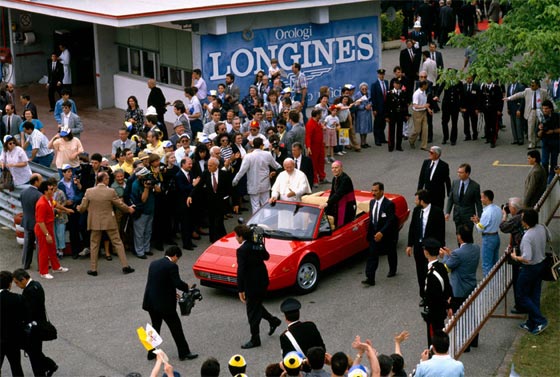 بيع سيارة البابا الراحل بستة ملايين دولار.. وهذه هي قصتها الكاملة صورة رقم 5