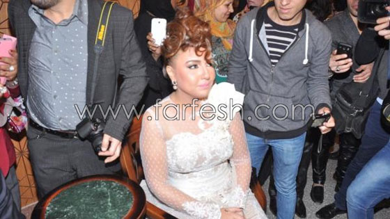 صور زفاف مي كساب واوكا وانسحاب الراقصة دينا بسبب محمد حماقي صورة رقم 9