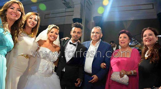 صور جديدة من حفل الفنانة مي كساب والمغني الشعبي اوكا صورة رقم 12