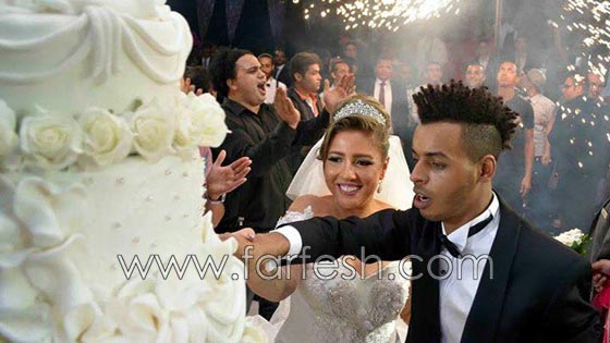 صور جديدة من حفل الفنانة مي كساب والمغني الشعبي اوكا صورة رقم 21