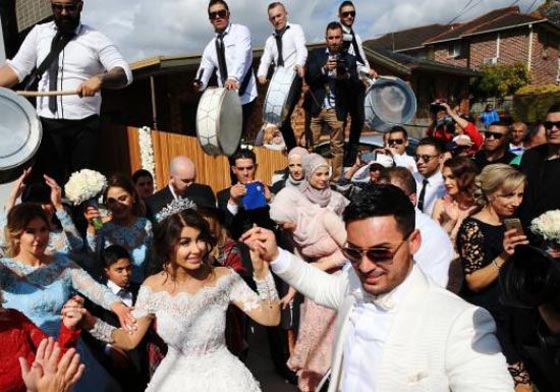 سيدني تشهد زفافا اسطوريا لرجل لبناني الاصل صورة رقم 6 سيدني تشهد زفافا اسطوريا لرجل لبناني الاصل صورة رقم 6