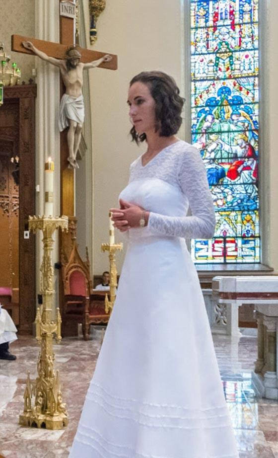 امريكية تنضم الى العذارى المكرست وتتزوج المسيح.. شاهد الفيديو صورة رقم 3