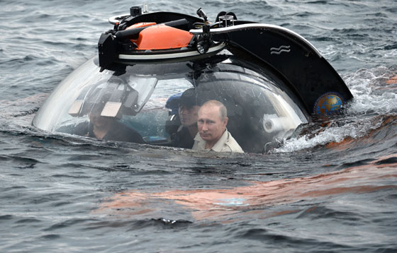 البحر الاسود يحتضن بوتين بحنو حذر صورة رقم 3 البحر الاسود يحتضن بوتين بحنو حذر صورة رقم 3