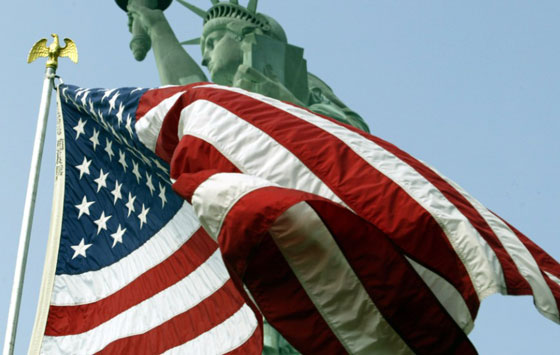 نيويورك.. حالة استنفار في اعقاب تهديد بنسف تمثال الحرية صورة رقم 4 نيويورك.. حالة استنفار في اعقاب تهديد بنسف تمثال الحرية صورة رقم 4