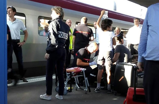 مسلح اسلامي يطلق النار دخل قطار بفرنسا ويصيب 3 اشخاص بينهم ممثل صورة رقم 9