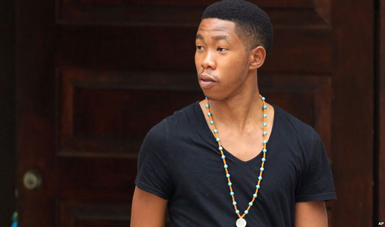 حفيد نيلسون مانديلا أمام القضاء بتهمة اغتصاب قاصر صورة رقم 2 حفيد نيلسون مانديلا أمام القضاء بتهمة اغتصاب قاصر صورة رقم 2