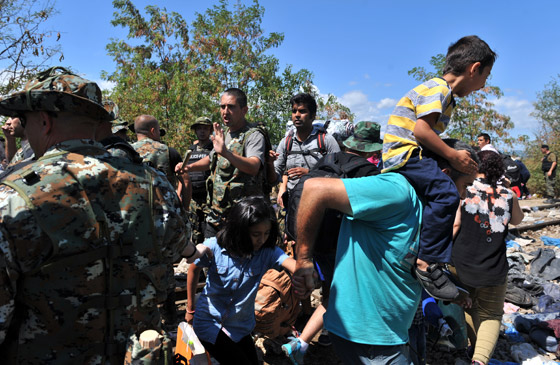 ملياردير مصري يسعى لشراء جزيرة يونانية لحل أزمة اللاجئين صورة رقم 13 ملياردير مصري يسعى لشراء جزيرة يونانية لحل أزمة اللاجئين صورة رقم 13