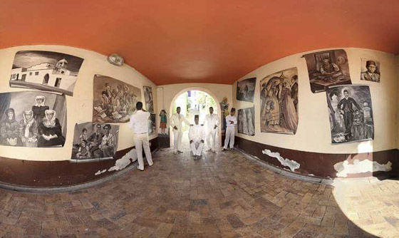 التضارب الثقافي والديني في صور صادمة.. شاهدها صورة رقم 8