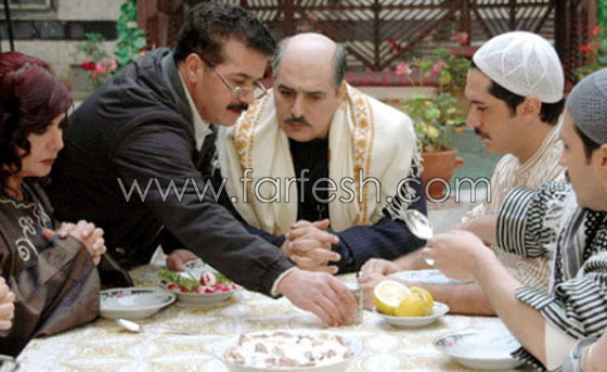 كاتب مسلسل (باب الحارة) يوضح سبب الأخطاء القاتلة في المسلسل صورة رقم 7