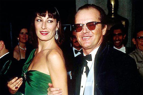 الاميرة مارغريت اختلطت بالمشاهير سيئي الصيت ونيكلسون عرض عليها الكوكايين صورة رقم 2