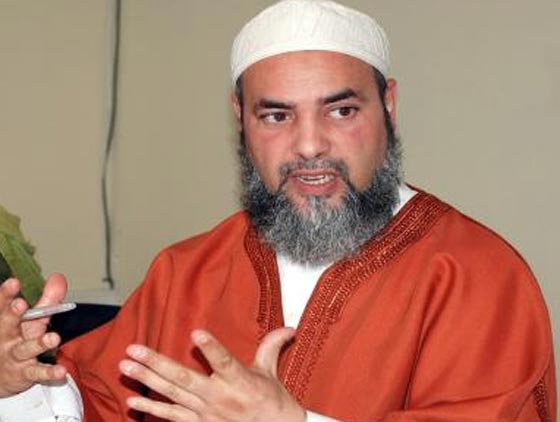 شيخ جزائري: مشاركة اللاعب براهيمي أمام مكابي تل ابيب حرام صورة رقم 3