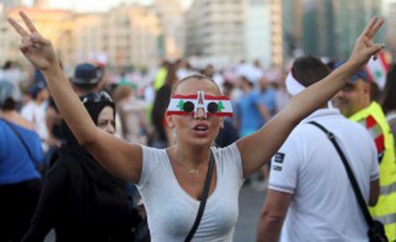 مشادات كلامية بين مصريين ولبنانيين.. محورها المزز اللبنانيات صورة رقم 6