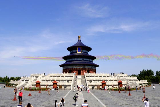 الصين تستعرض قوتها العسكرية الجبارة.. بالفيديو صورة رقم 7