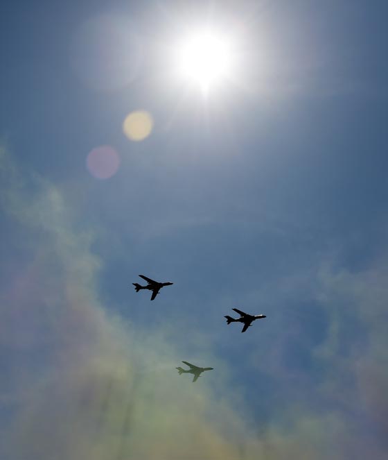 الصين تستعرض قوتها العسكرية الجبارة.. بالفيديو صورة رقم 23