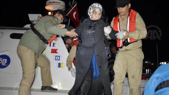 صورة طفل سوري غريق على الشاطئ التركي تهز العالم.. مشاهد مريعة صورة رقم 13 صورة طفل سوري غريق على الشاطئ التركي تهز العالم.. مشاهد مريعة صورة رقم 13