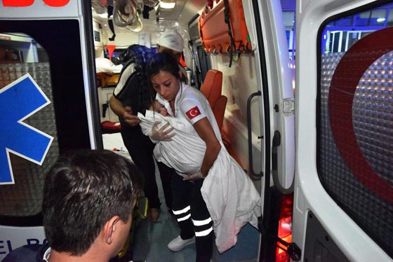 صورة طفل سوري غريق على الشاطئ التركي تهز العالم.. مشاهد مريعة صورة رقم 7 صورة طفل سوري غريق على الشاطئ التركي تهز العالم.. مشاهد مريعة صورة رقم 7