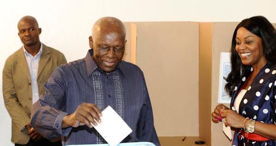 عقيلة العاهل المغربي تتصدر قائمة اجمل زوجات زعماء الدول الافريقية صورة رقم 7 عقيلة العاهل المغربي تتصدر قائمة اجمل زوجات زعماء الدول الافريقية صورة رقم 7