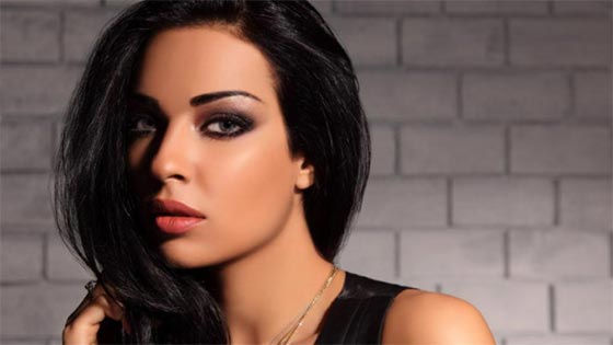 بالصور.. شاهد ملكات جمال لبنان خلال السنوات العشر الأخيرة صورة رقم 10