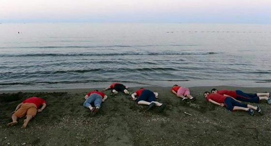 تعزية رئاسية حارة من اردوغان لوالد الطفل الغريق صورة رقم 4