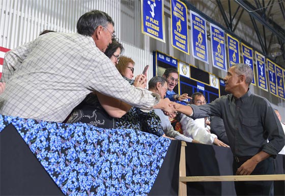 اوباما يكشف عن انبهاره بالطبيعية الألاسكية.. بالصور صورة رقم 14