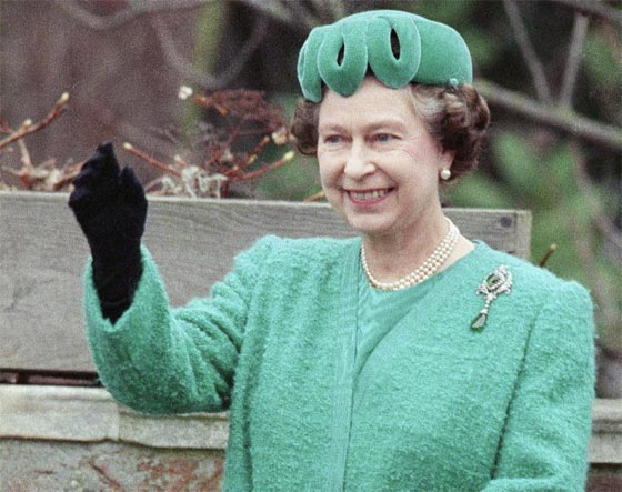 هؤلاء هم الحكام العرب والبابوات الذين عاصرتهم الملكة اليزابيث صورة رقم 18