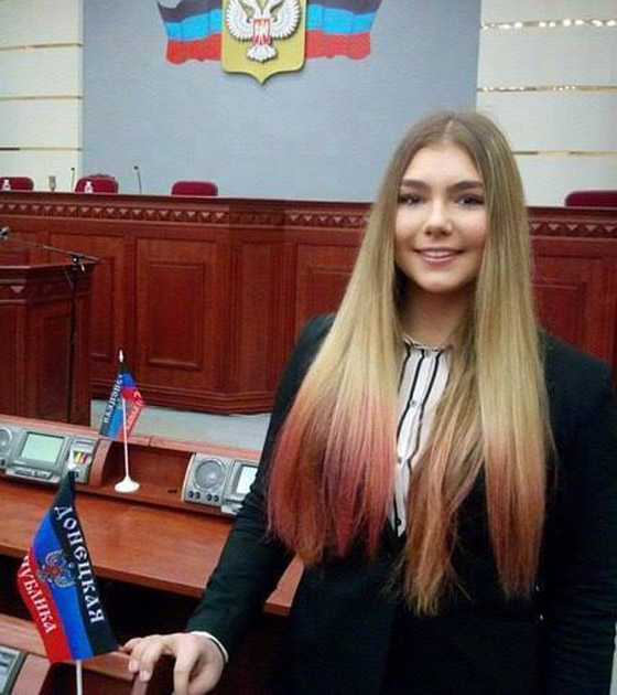 الروسية الاقوى في العالم تزور الاسد وتقدم له هدية ثمينة صورة رقم 8