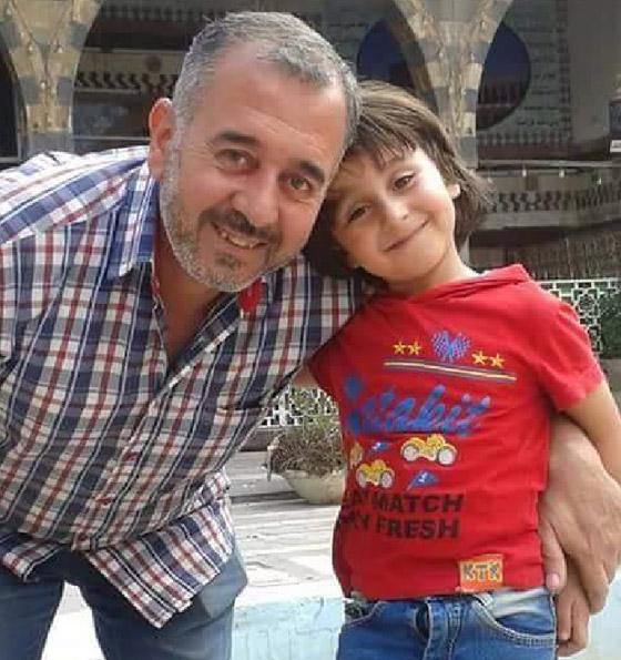 اعتذار غير مقبول من المصورة المجرية التي عرقلت مهاجرا سوريا: خفت منهم ودافعت عن نفسي! صورة رقم 7