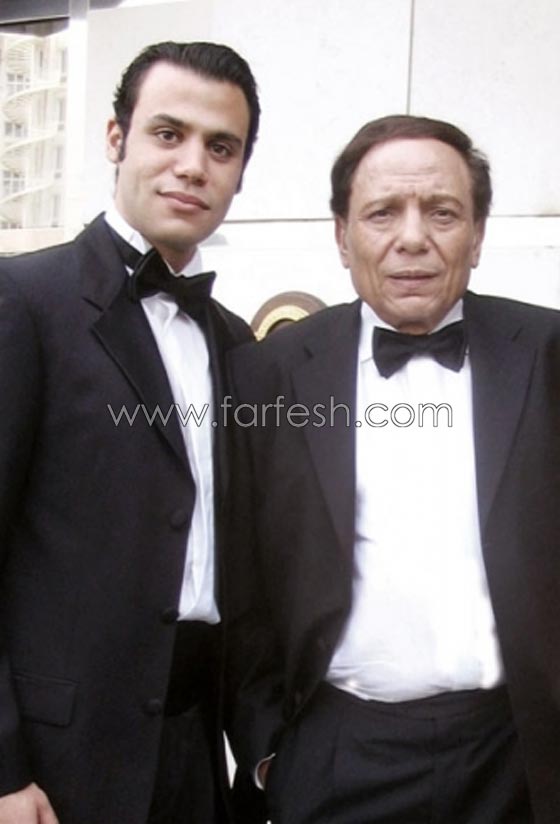  صور الفنانين الذين لاحقتهم شائعات زواج، طلاق، خلاف، تورط مالي وحمل في اجازاتهم  صورة رقم 2