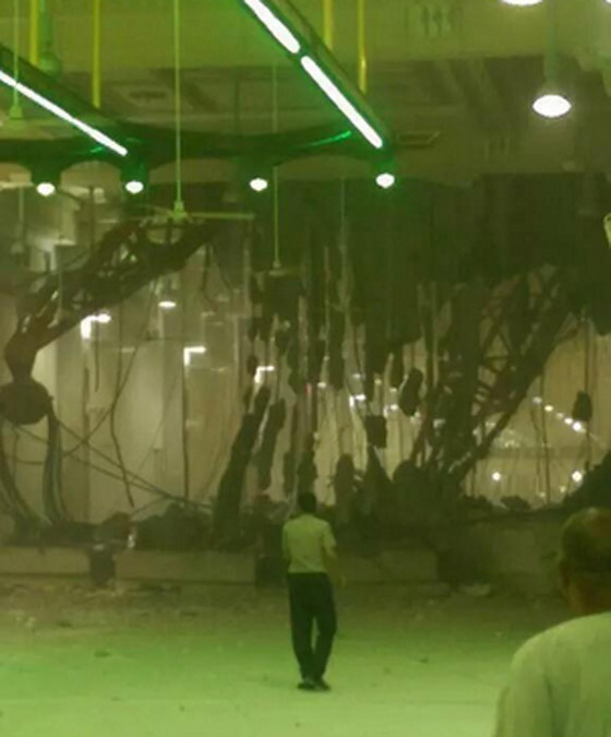 فيديو وصور حادث سقوط رافعة في الحرم المكي: مصرع 107 وإصابة  238   صورة رقم 6