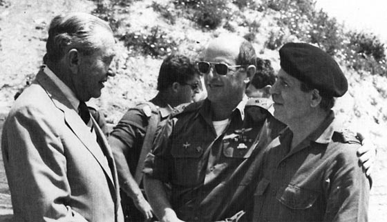 ناشطون يعارضون بشدة فكرة دفن العميل انطوان لحد في لبنان صورة رقم 10 ناشطون يعارضون بشدة فكرة دفن العميل انطوان لحد في لبنان صورة رقم 10