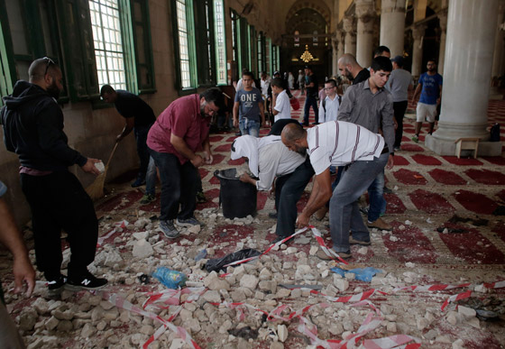 القرضاوي يدعو الى هبة كبرى دفاعا عن الاقصى وينفي تدهور صحته صورة رقم 5