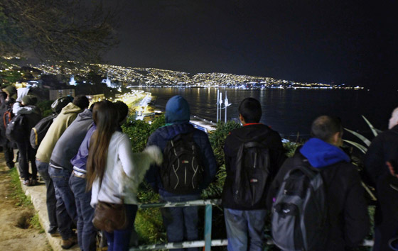 زلزال عنيف في تشيلي يصرع خمسة ويشرد مليونا، هل هو تحذير من تسونامي؟ صورة رقم 5 زلزال عنيف في تشيلي يصرع خمسة ويشرد مليونا، هل هو تحذير من تسونامي؟ صورة رقم 5