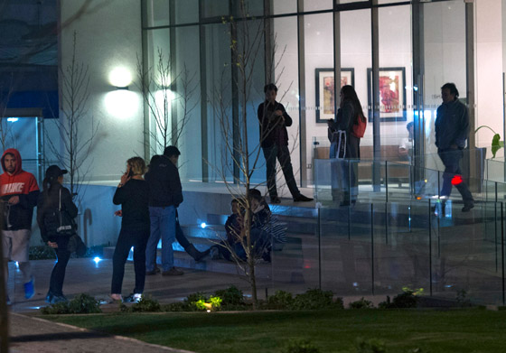 زلزال عنيف في تشيلي يصرع خمسة ويشرد مليونا، هل هو تحذير من تسونامي؟ صورة رقم 22 زلزال عنيف في تشيلي يصرع خمسة ويشرد مليونا، هل هو تحذير من تسونامي؟ صورة رقم 22