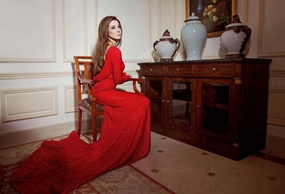 صور نانسي عجرم مع زوجها وابنتيها ايلا وميلا بدون فوتوشوب صورة رقم 7