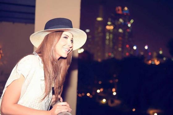 صور نانسي عجرم مع زوجها وابنتيها ايلا وميلا بدون فوتوشوب صورة رقم 46